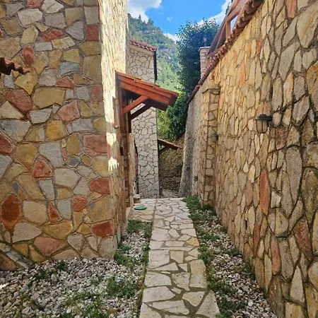Airb Nb Zachlorou Apartment Kalavryta